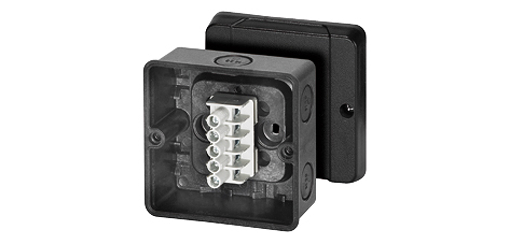 KF 5025 - Коробка ответвительная, IP 65, размер 88х88х53, цвет черный, материал полистирол, опрессовка на 7 вводов M20, 5-полюсный клеммник, под кабель до 1,5-2,5/4 кв.мм